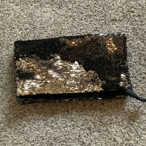 Baublebar sequin clutch purse
